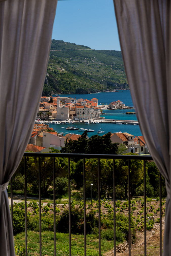 Holiday house on the island of Vis, Casa Katalina, Komiža Komiža