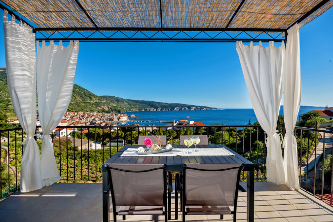 Holiday house on the island of Vis, Casa Katalina, Komiža Komiža